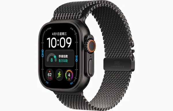 Apple Watch Ultra 4 鈦金屬米蘭式錶環