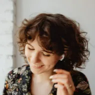 AirPods Pro 3 頭部手勢控制功能示意圖 AirPods Pro 3 頭部手勢控制功能示意圖